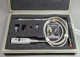 Agilent 1152a / Hp 10 1 2.5 Ghz 0.6pf Active Probe With Case And Accessories