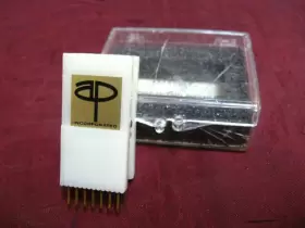 Ap Tc-16 Products 923700-i Integrated Circuit Ic Test Clip &case 16 Pin I6-7 Ap Tc-16 Products 923700-i Integrated Circuit Ic Test Clip &case 16 Pin I6-7