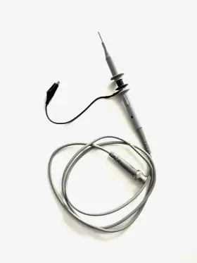 B&k Precision Pr-37a B&k Deluxe 10 1/direct Oscilloscope Probe - Gray B&k Precision Pr-37a B&k Deluxe 10 1/direct Oscilloscope Probe - Gray