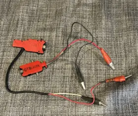 Belden Qtbix17a 2 - Test Probe With Clips Vintage Belden Qtbix17a 2 - Test Probe With Clips Vintage