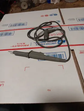 Fluke Vp200 Vps200-g Voltage Probe Gray 200 Mhz