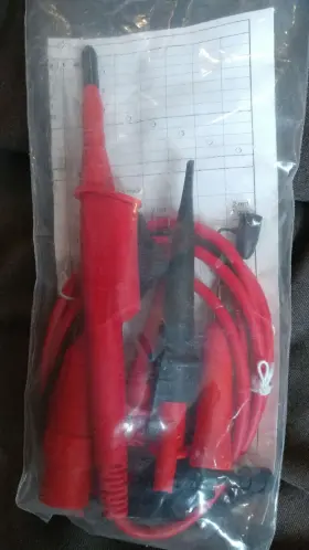 VPS210-R FLUKE Double Insulated Voltage Probe Set #3