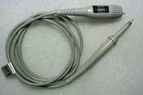 Hp Agilent Keysight 10073c Oscilloscope Probe 10 1 2.2m 12pf For 1m 6-15pf 500mhz Hp Agilent Keysight 10073c Oscilloscope Probe 10 1 2.2m 12pf For 1m 6-15pf 500mhz