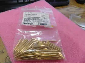 Interconnect Devices Inc. 10058-001-922 Lot Of Approximately 60 Smiths / Idi P/n Pins. Unused Interconnect Devices Inc. 10058-001-922 Lot Of Approximately 60 Smiths / Idi P/n Pins. Unused