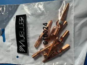 Mueller 10024 Lot Of 6 Bu-60cs 10 Amp Copper Alligator Test Clips With Screw 010024