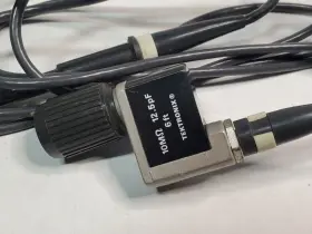 Philips P6054-10x Tektronix P6054 10x Oscilloscope Probe With Clip Tip Good Condition Philips P6054-10x Tektronix P6054 10x Oscilloscope Probe With Clip Tip Good Condition