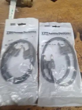 Pomona 2ba-18 Lot Of 2 Itt Dbl Banana Plug Pomona 2ba-18 Lot Of 2 Itt Dbl Banana Plug
