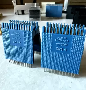 Pomona Electronics 4324-a Dip Clip 4234-a Lot Of 2 Excellent Condition