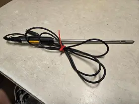 Rotronic Hc2-hp28 Handheld Probe Humidity And Temperature