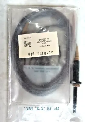 Tektronix 010-0280-00 Voltage Probe For 851 New Sealed Original With Accessories Tektronix 010-0280-00 Voltage Probe For 851 New Sealed Original With Accessories