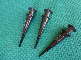 Tektronix 013-0105-00 3 Slip On Tek Retractable Probe Hook Tip