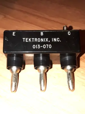 Tektronix 013-070 Transistor Curve Tracer For 575 576 Test Terminal Adapter Tektronix 013-070 Transistor Curve Tracer For 575 576 Test Terminal Adapter