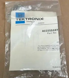 Tektronix 020-0217-00 Nos Sealed Accessory Pack For Tm515 - Plug-in Supports Tektronix 020-0217-00 Nos Sealed Accessory Pack For Tm515 - Plug-in Supports