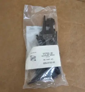 Tektronix 020-0720-00 12 - Bag Of Test Probe Clips Tips Mini Grabbers Pn Tektronix 020-0720-00 12 - Bag Of Test Probe Clips Tips Mini Grabbers Pn