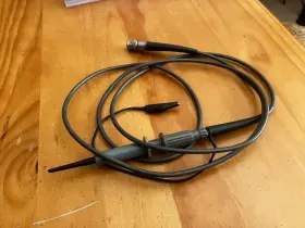 Tektronix P6006-bnc Scope Probe P6006 Bnc 6 Foot Cord 10x Tektronix P6006-bnc Scope Probe P6006 Bnc 6 Foot Cord 10x