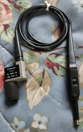 Tektronix P6063a 1x 1mohm 80pf 10x 10mohm 11pf 3.5ft Probe Tektronix P6063a 1x 1mohm 80pf 10x 10mohm 11pf 3.5ft Probe