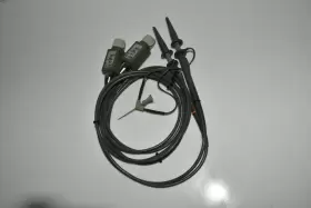 Tektronix P6135a Ll Differential Passive Voltage Probe - Lot Of 2 Ttr51