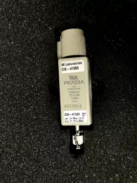 Tektronix P6703a Optical/electrical Converter With Case Untested Tektronix P6703a Optical/electrical Converter With Case Untested