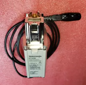 Tektronix P7330 Differential Probe 3.5ghz Tekconnect Interface Tektronix P7330 Differential Probe 3.5ghz Tekconnect Interface